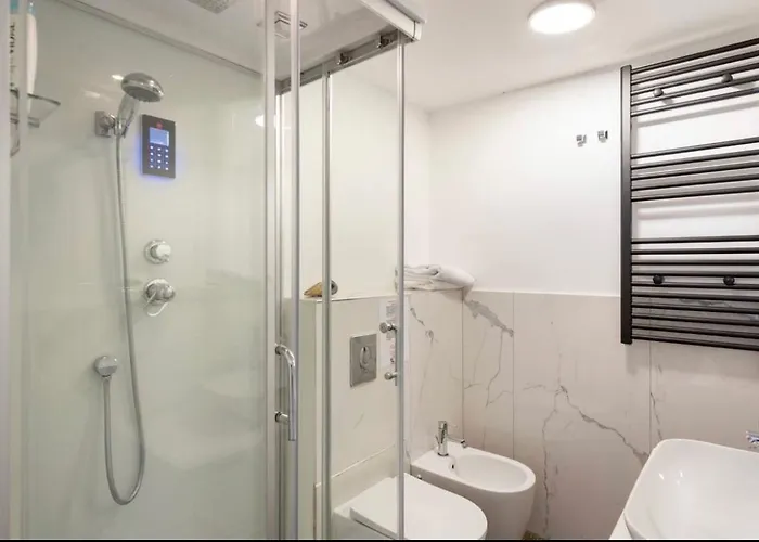 Private 3* Rome